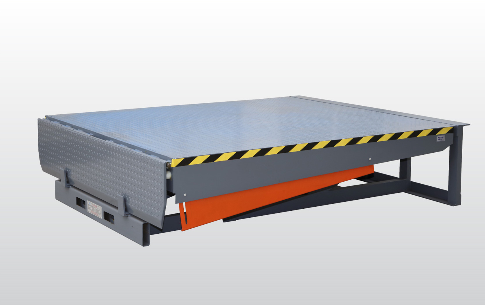 Hydraulic dock leveler