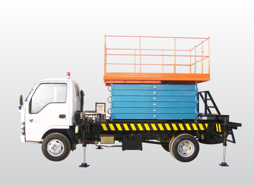 Vehicle mounted aerial
